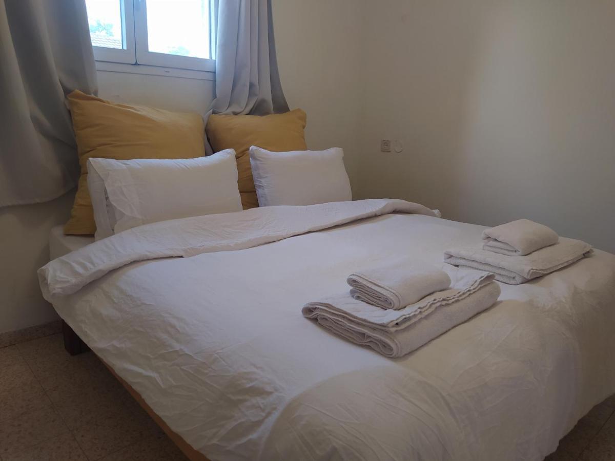 אצלנו בקיבוץ Apartment Amir Ngoại thất bức ảnh